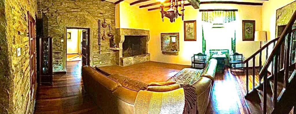 O Pazo Da Briona Apartment Arzua Ngoại thất bức ảnh
